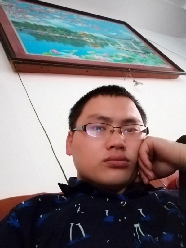 90男孩的第一张照片--连城相亲网