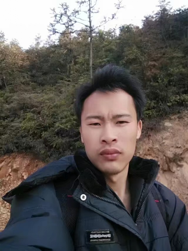 高富帅的第一张照片--连城相亲网