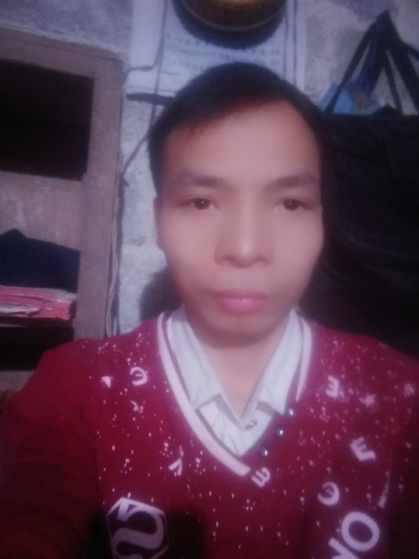 笑看人生百态的第一张照片--连城相亲网