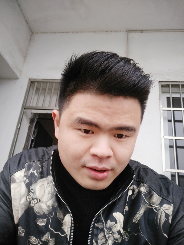 随遇而安的第一张照片--连城相亲网