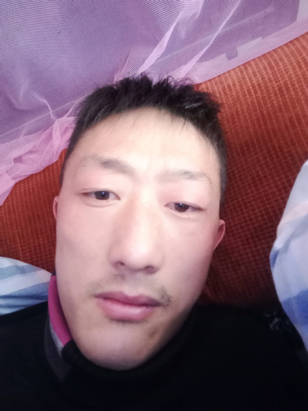 夜游神的第一张照片--连城相亲网
