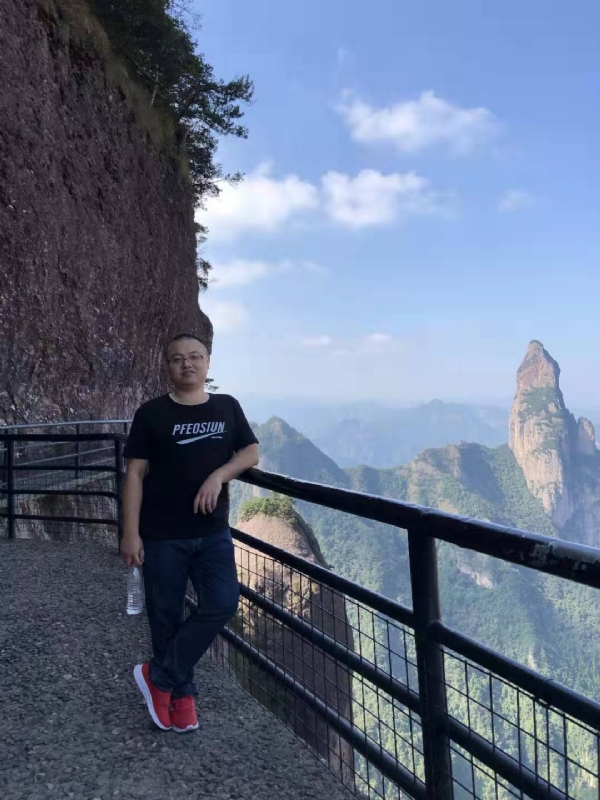 不杵于物的第一张照片--连城相亲网