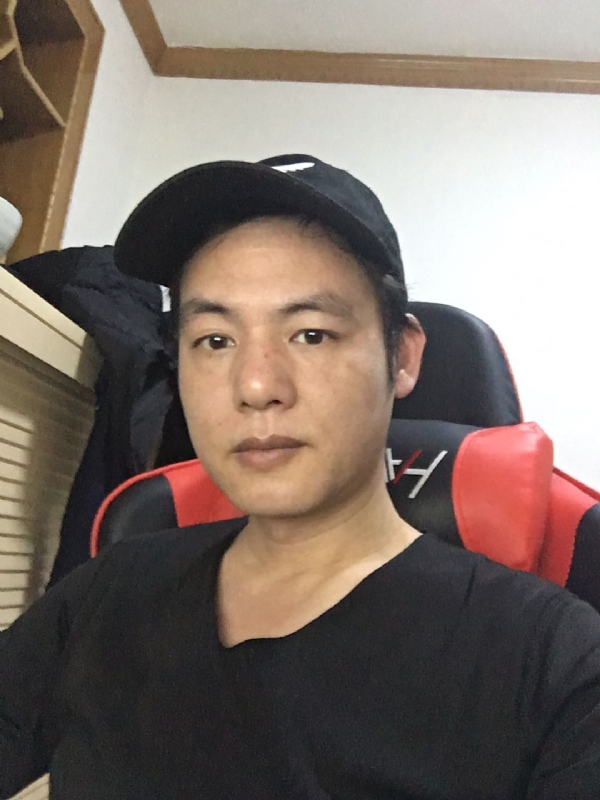 扛枪打鸟的第一张照片--连城相亲网