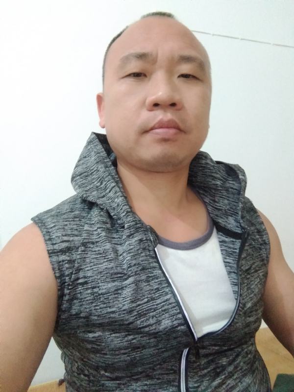 whm的第一张照片--连城相亲网