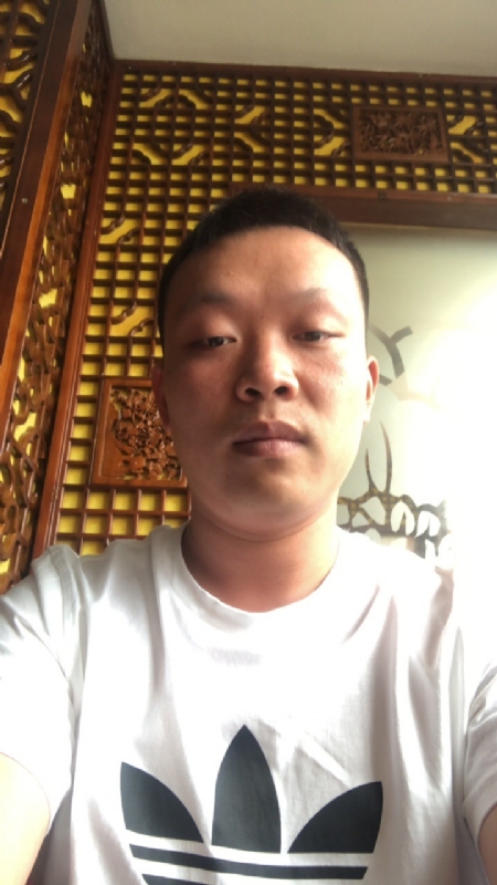 唐子龙的第一张照片--连城相亲网