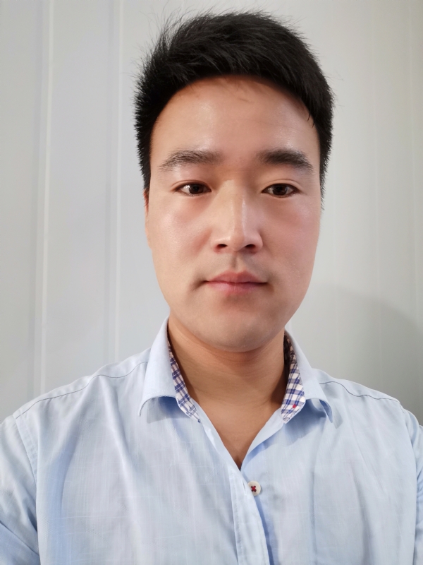 诗和远方的第一张照片--连城相亲网