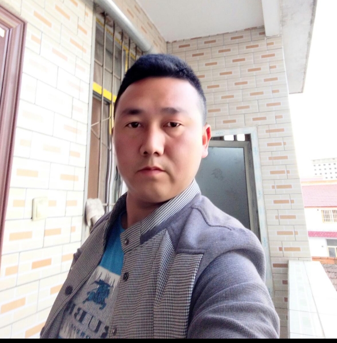 帅帅的大叔的第一张照片--连城相亲网
