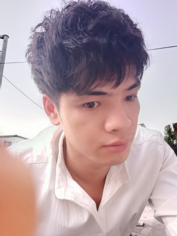 幕后老板的第三张照片--连城相亲网