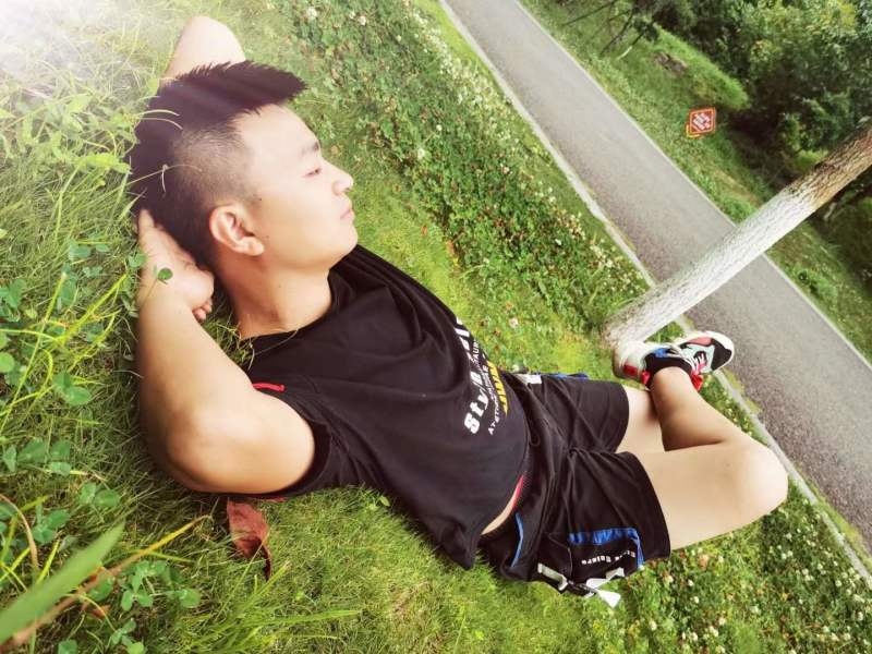 危笑的第一张照片--连城相亲网