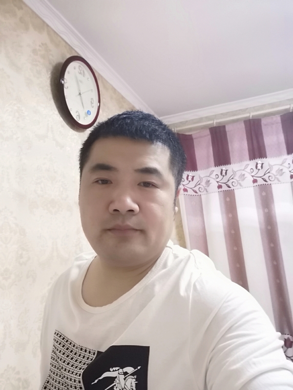 爱你的眼睛的第一张照片--连城相亲网