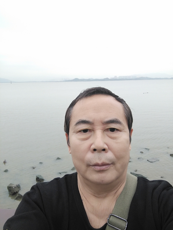 重振雄风的第七张照片--连城相亲网