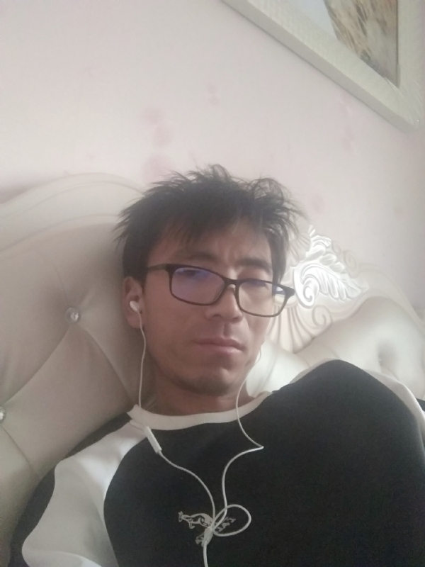 可惜我是水瓶座的第三张照片--连城相亲网