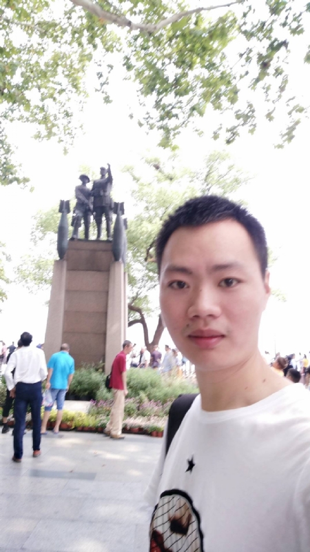 志东的第三张照片--连城相亲网