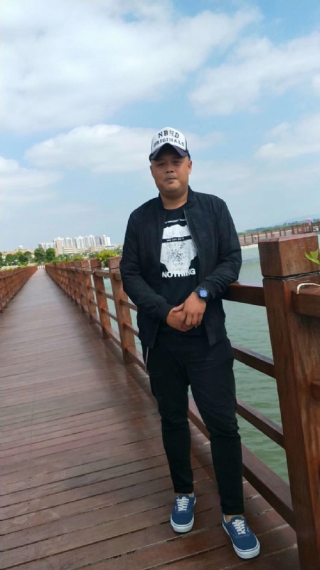 人生如戏的第二张照片--连城相亲网