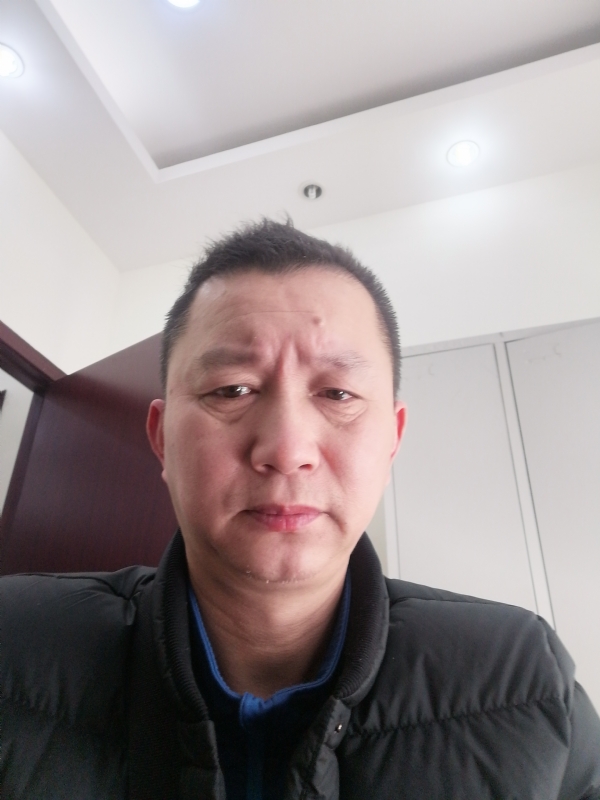 相视而笑的第一张照片--连城相亲网
