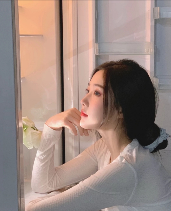 風吹過臉頰的第一张照片--连城相亲网