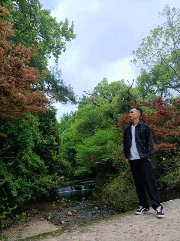 小白的第一张照片--连城相亲网