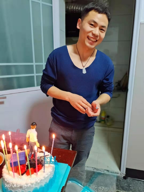 找结婚对象的第一张照片--连城相亲网