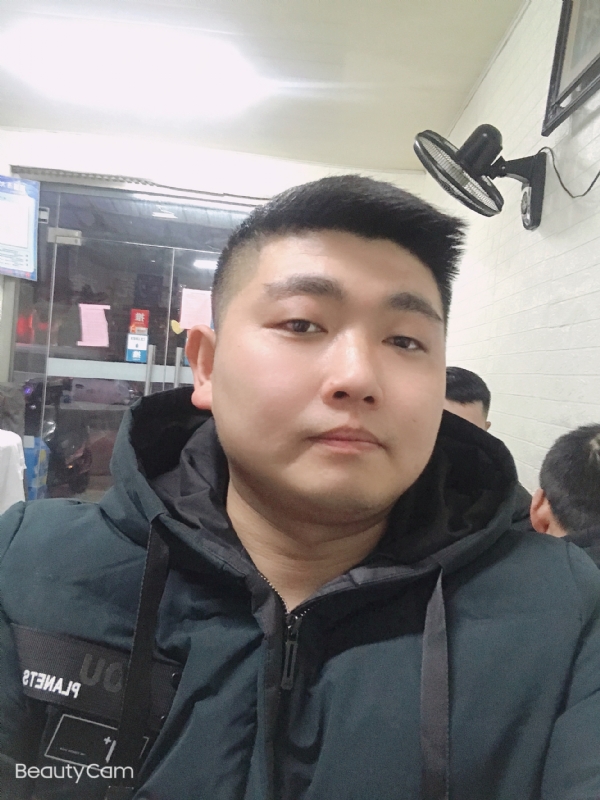 回忆是个小孩的第一张照片--连城相亲网