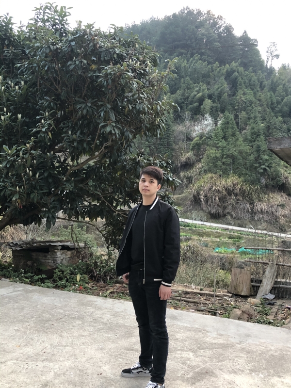 随遇而安的第一张照片--连城相亲网