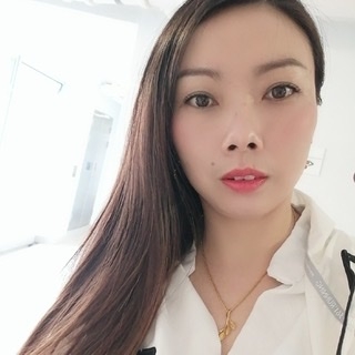 粉色蝴蝶結的第一张照片--连城相亲网