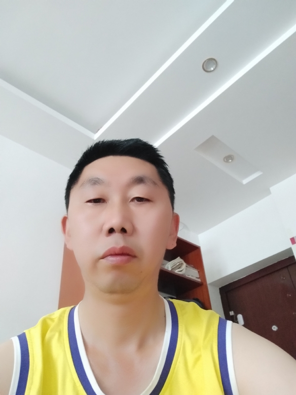 写尽半生纸上酸的第一张照片--连城相亲网