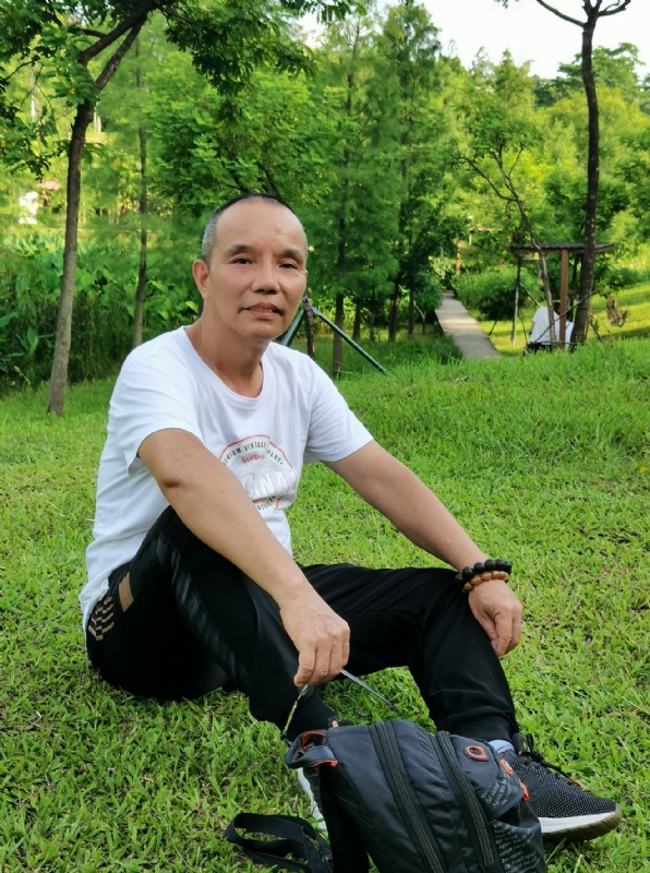 稳重大方的第二张照片--连城相亲网