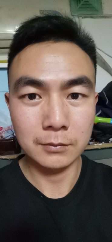 朴实无华的第一张照片--连城相亲网