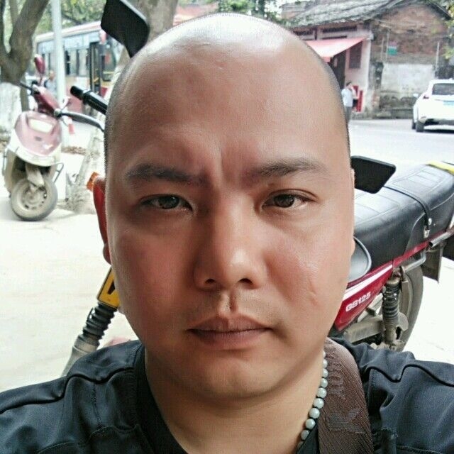 开心就好的第一张照片--连城相亲网