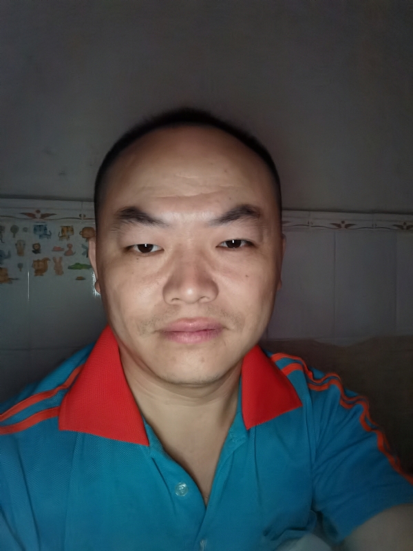 与子携老的第二张照片--连城相亲网