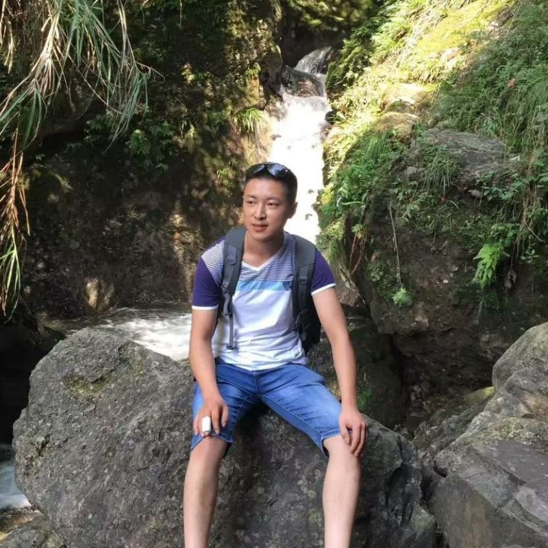 人杰地也灵的第一张照片--连城相亲网