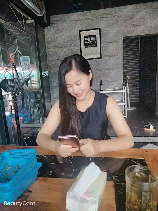 如不坚强弱给谁看的第一张照片--连城相亲网
