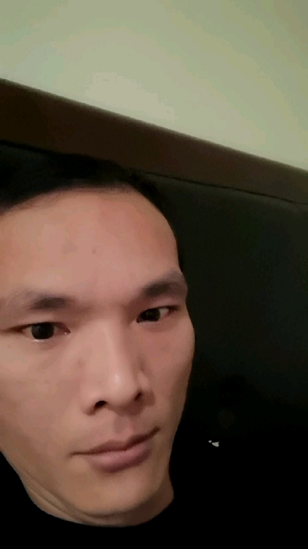 只影向谁去的第三张照片--连城相亲网