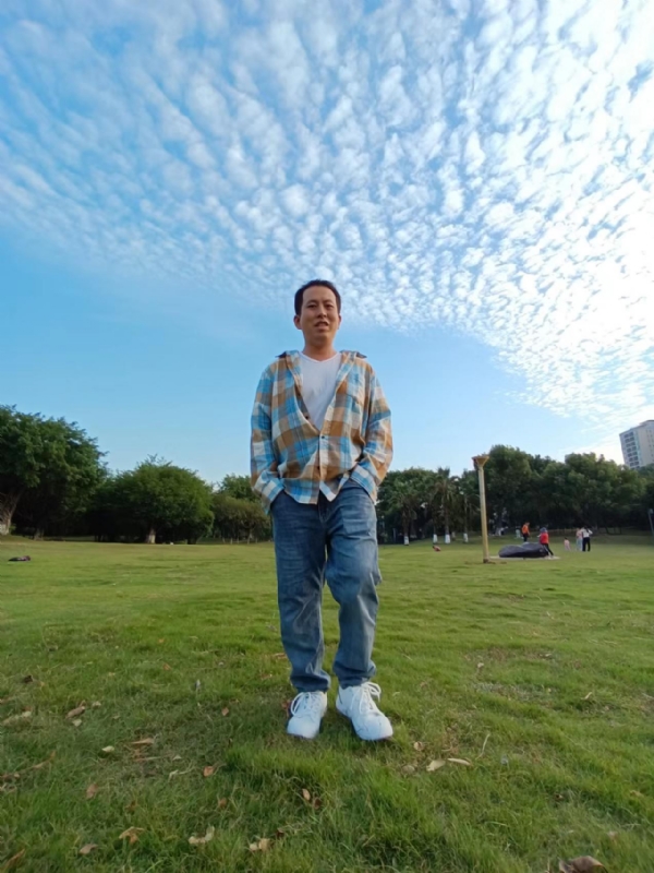 曹先生的第三张照片--连城相亲网
