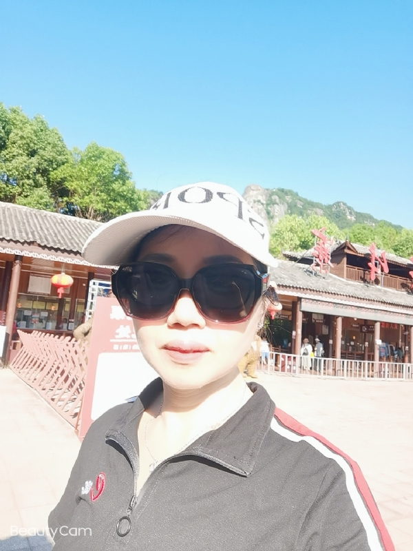 山百合的第一张照片--连城相亲网