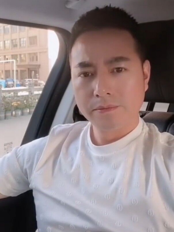 勿忘初心的第一张照片--连城相亲网