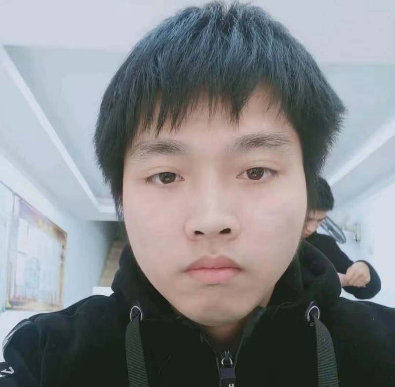 无奋斗不清春的第一张照片--连城相亲网