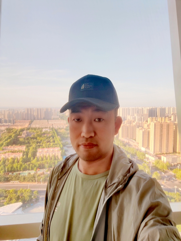 勇攀高峰的第二张照片--连城相亲网