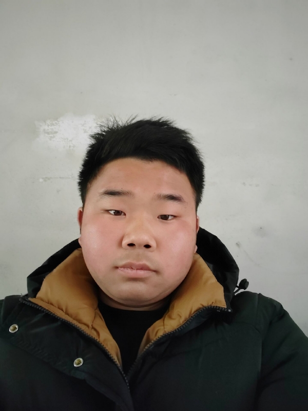 精神饱满的第五张照片--连城相亲网