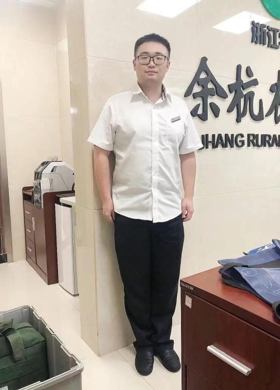 君临天下的第二张照片--连城相亲网