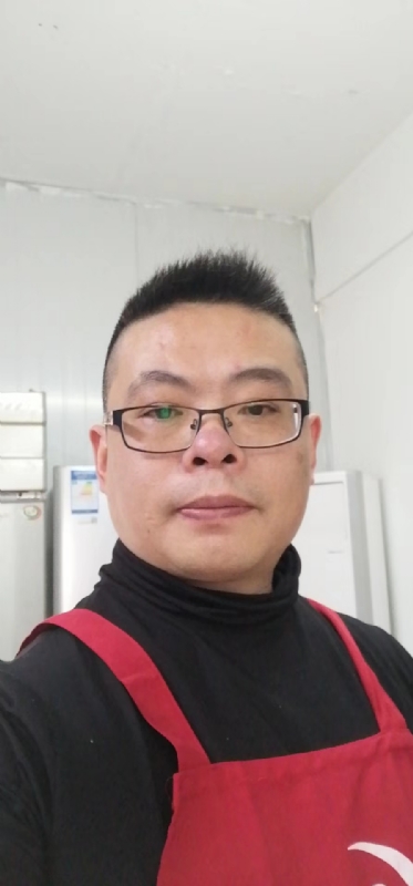 努力奋斗的第一张照片--连城相亲网