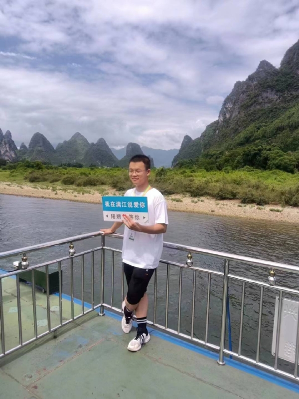 决胜时刻的第一张照片--连城相亲网