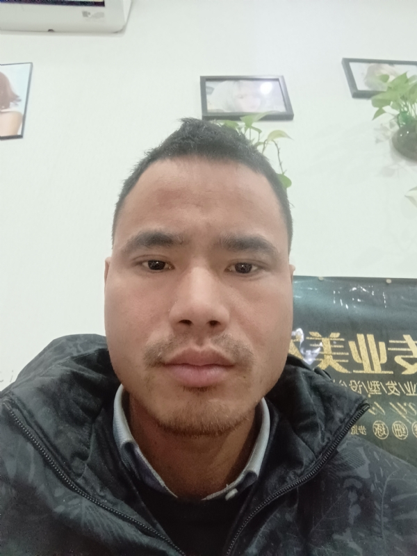 liuliyong的第一张照片--连城相亲网