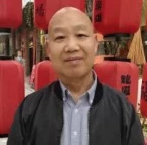 教师作家诗人的第一张照片--连城相亲网