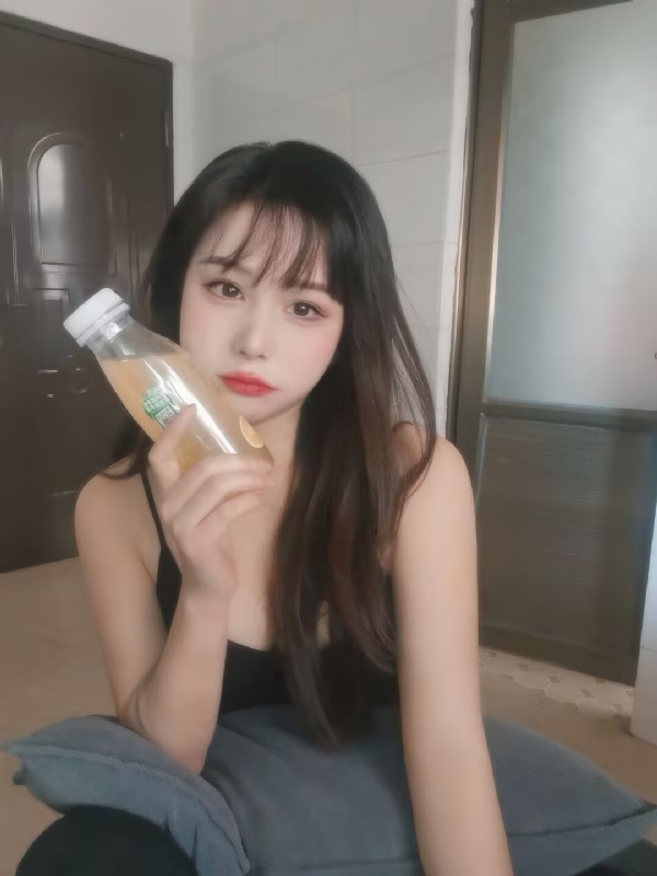 小巨人的第一张照片--连城相亲网