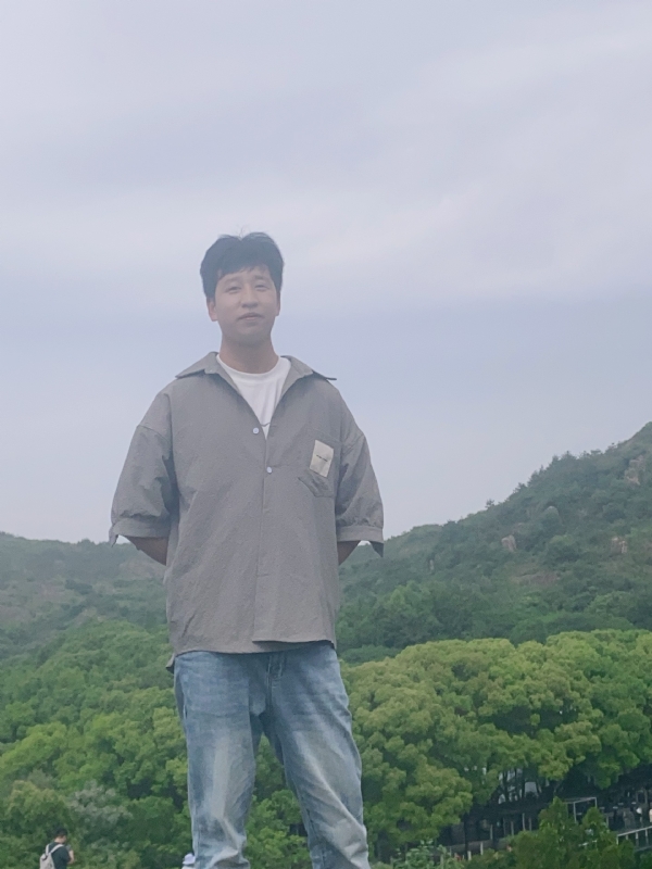 渐行渐远的第二张照片--连城相亲网