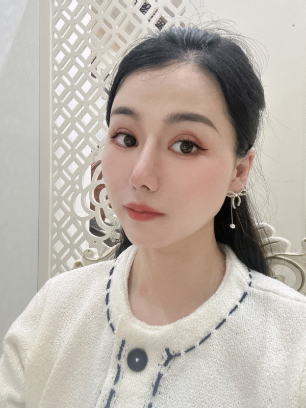 金莉的第一张照片--连城相亲网