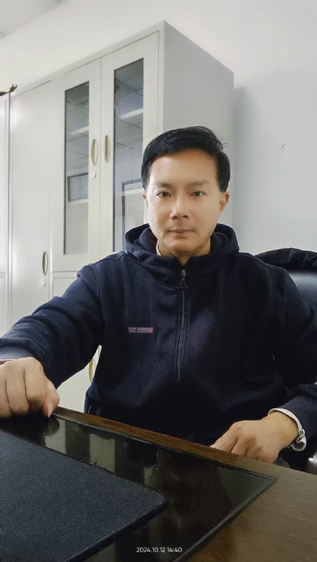 枫叶的第一张照片--连城相亲网